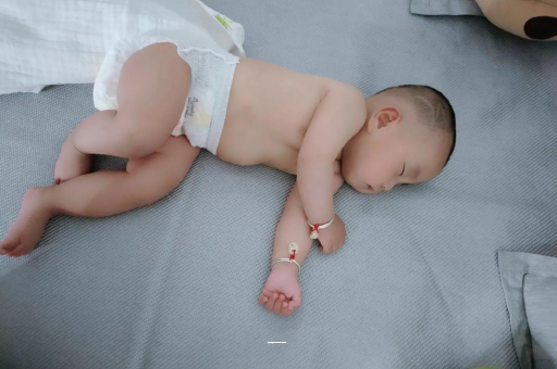 宁津五个月宝宝体重